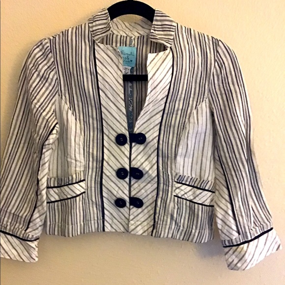 💥 MOVING SALE💥 Urban Outfitters Cropped Jacket - Picture 1 of 4